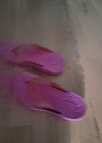 37 Beden Kadın Pembe Parmak Arası Terlik