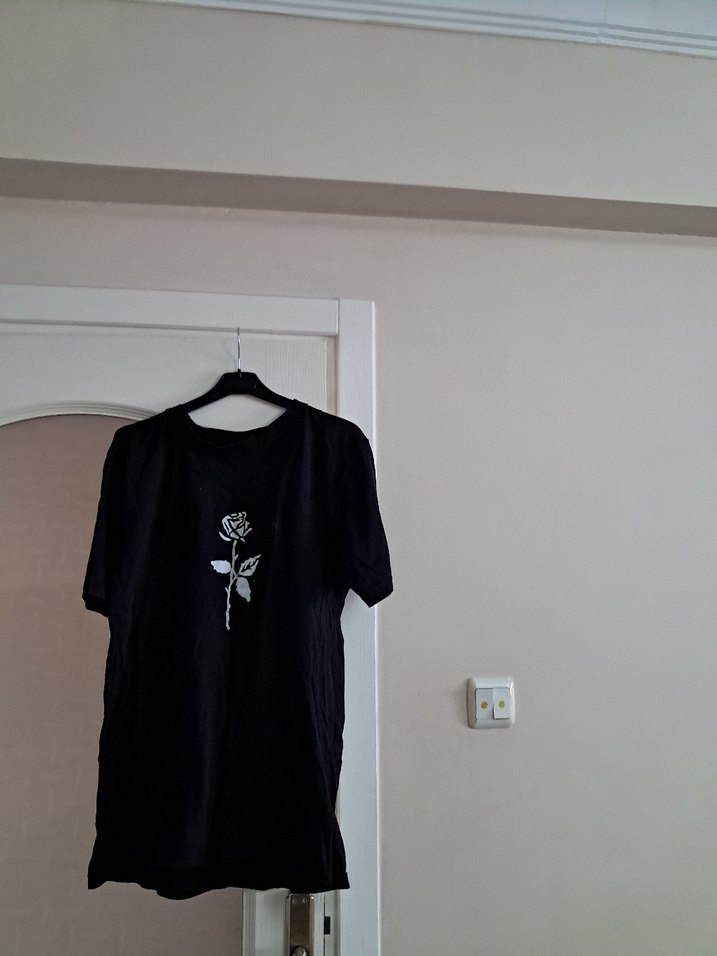 Pamuk Siyah Baskılı kadın  Tişörtü - Görsel 2