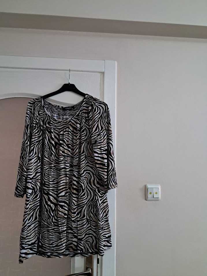 Gri Zebra Desenli kadın  Midi Tunik - Görsel 2