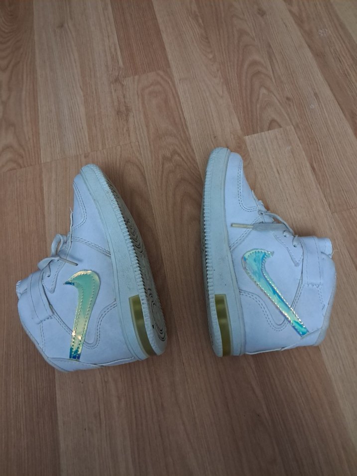 Beyaz Bağcıklı Kız Çocuk Spor Ayakkabı - Görsel 4