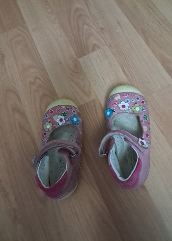 Çiçek Desenli Kız Bebek İlk Adım Ayakkabısı - Görsel 3