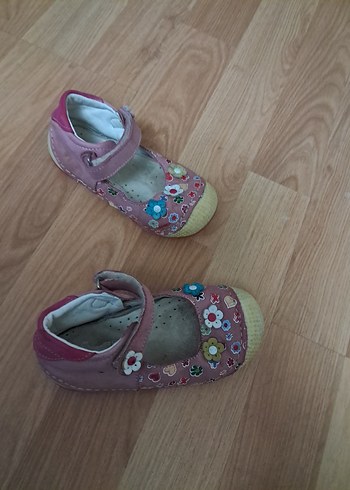 Çiçek Desenli Kız Bebek İlk Adım Ayakkabısı - Görsel 4