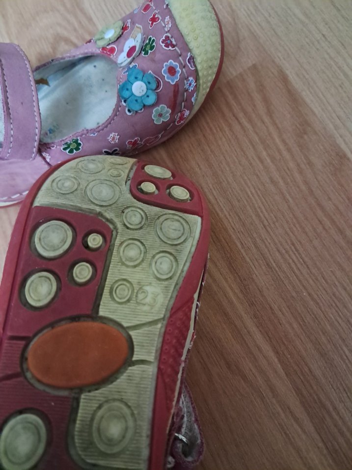 Çiçek Desenli Kız Bebek İlk Adım Ayakkabısı - Görsel 5