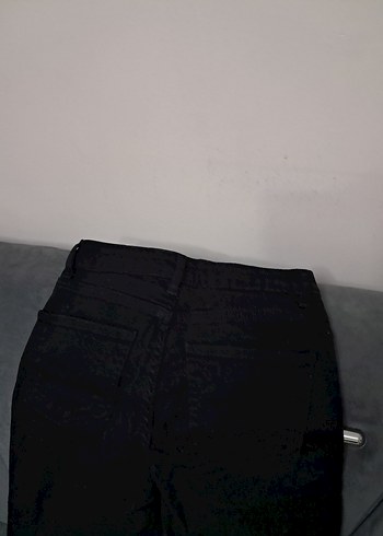 Siyah Kemerli Kadın Denim Pantolon - Görsel 7