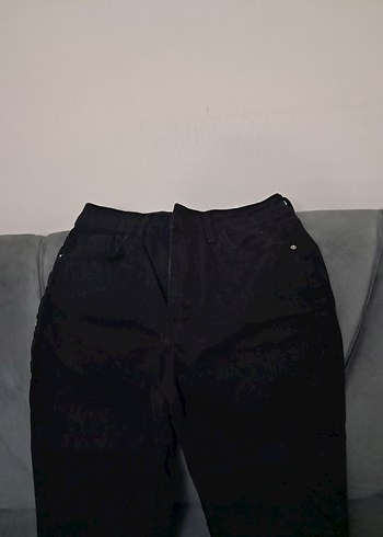 Siyah Kemerli Kadın Denim Pantolon - Görsel 2