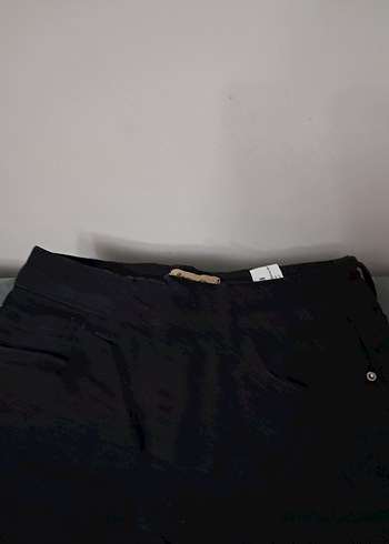 Siyah Kemerli Kadın Denim Pantolon - Görsel 3