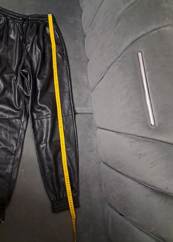 Siyah Deri Salaş Kemerli Kadın Pantolon - Görsel 9