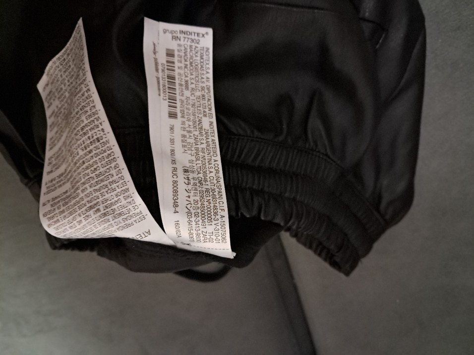 Siyah Deri Salaş Kemerli Kadın Pantolon - Görsel 5