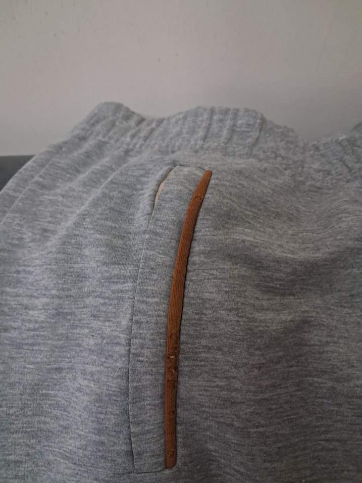 Gri Kadın Fermuarlı Rahat Eşofman Altı - Görsel 4