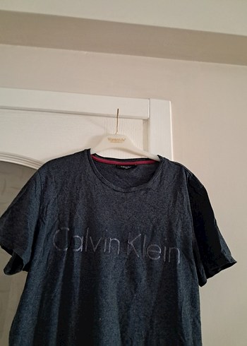 l Beden gri Renk Gri Calvin Klein Erkek Tişört