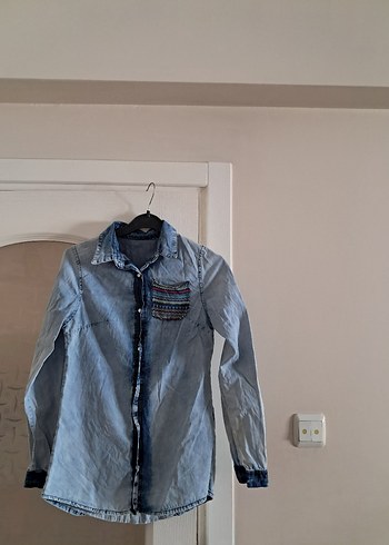 Diğer Düğmeli Mavi Denim Kadın Gömlek