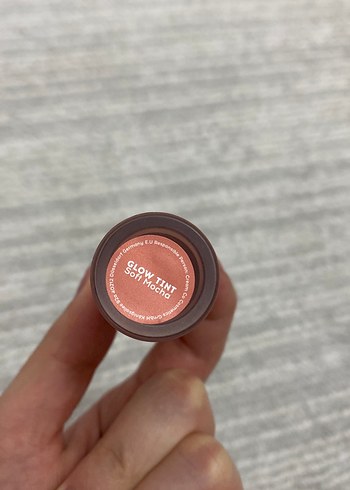 Cream Co. Bej Parlak Dudak Parlatıcısı - Görsel 2