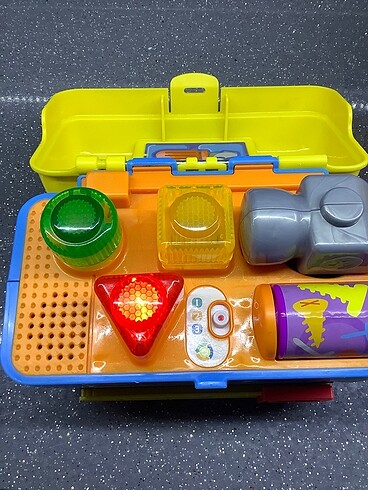 Beden Renk Fisher price tamir çantası oyuncak.