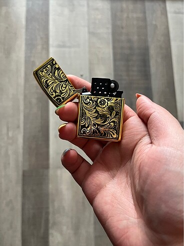  Zippo tipi çakmak
