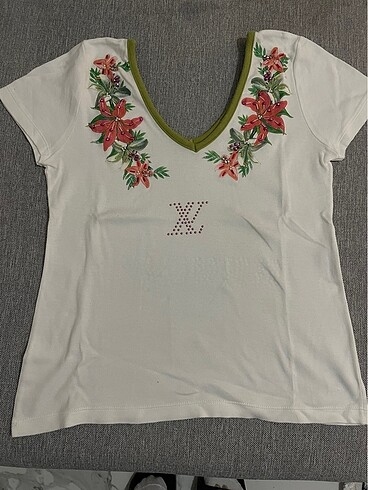 LOUİS VUİTTON TSHİRT - Görsel 2