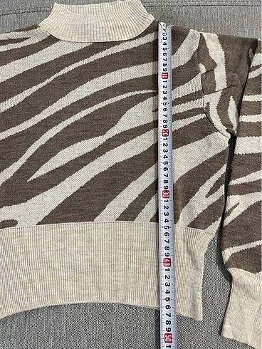 HAKİM YAKA KREM KAHVE DESENLİ KAZAK - Görsel 3