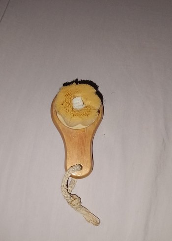 Bej Yumuşak Kıllı Yüz Temizleme Fırçası - Görsel 2