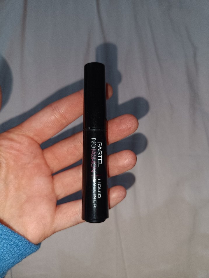 Pastel Pro Fashion Siyah Sıvı Eyeliner - Görsel 2