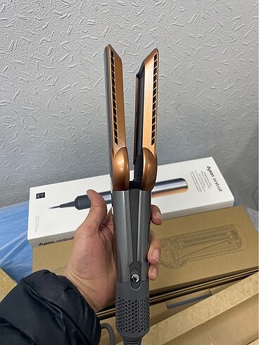  Beden Dyson