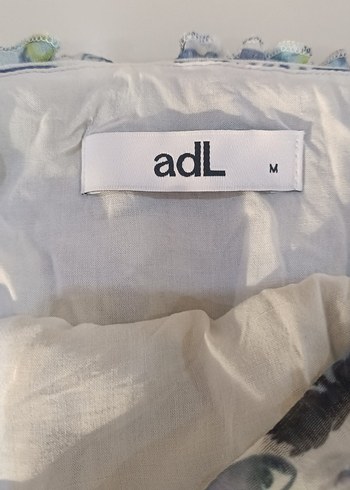 Adil Işık Renkli Balık Baskılı Fırfırlı Elbise