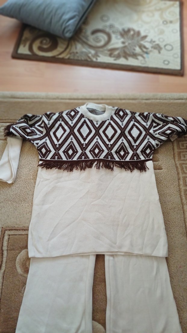 Nakışlı Bohem triko takım - Görsel 4