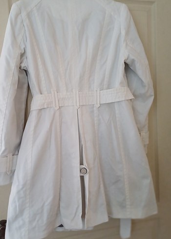 Düğmeli Beyaz Midi Trençkot - Görsel 8