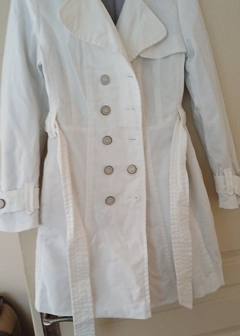 Düğmeli Beyaz Midi Trençkot - Görsel 4