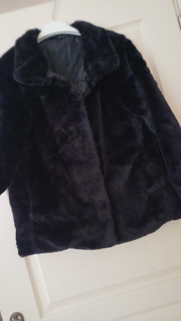 Siyah Kadın Midi Boy Kürk Detaylı Mont - Görsel 3