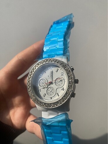 Calvin Klein taşlı beyaz saat - Görsel 6