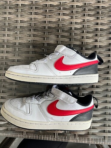 Nike Nike ayakkabı.35 numara.Orjinal