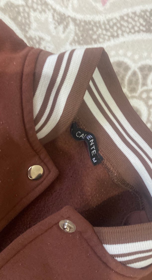 Düğmeli Kahverengi Baskılı Kadın Ceket - Görsel 3