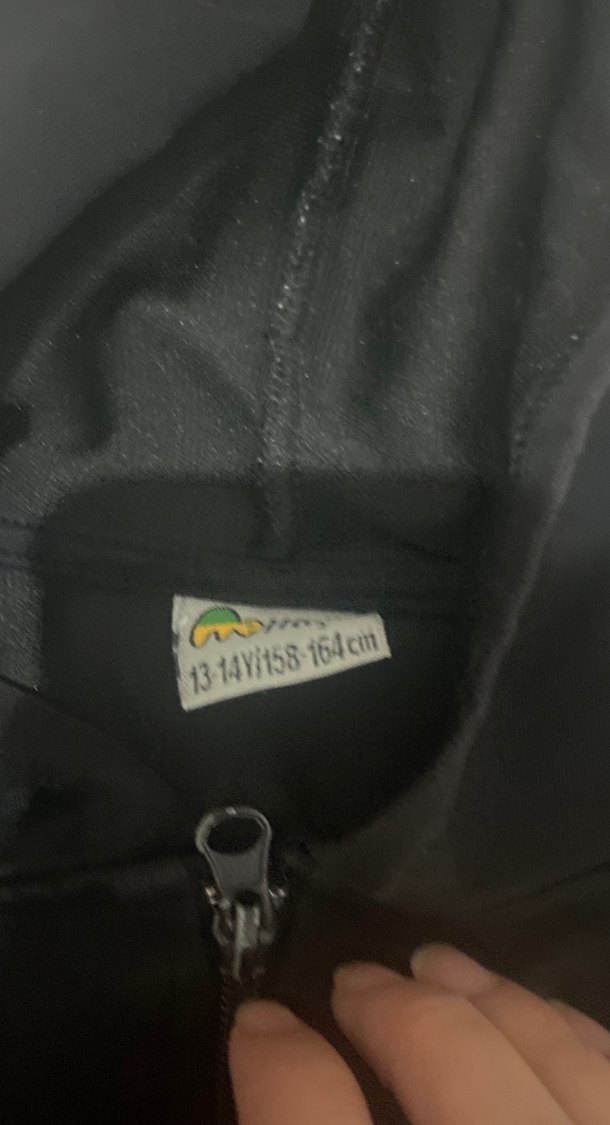 Siyah Fermuarlı Kapüşonlu Kadın Ceket - Görsel 3