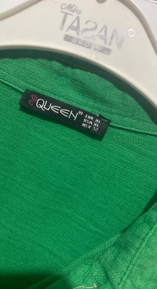 Düğmeli Yeşil Keten Kadın Gömlek - Görsel 3