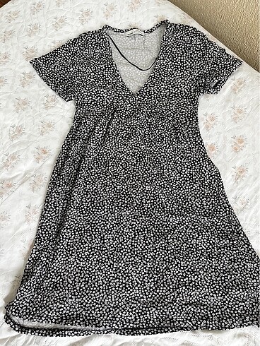 xs Beden Pull&bear mini çiçekli elbise