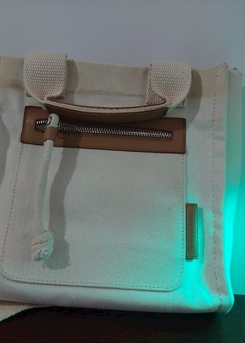Mango Minimalist Beyaz Kadın Çanta Fermuarlı Cepli