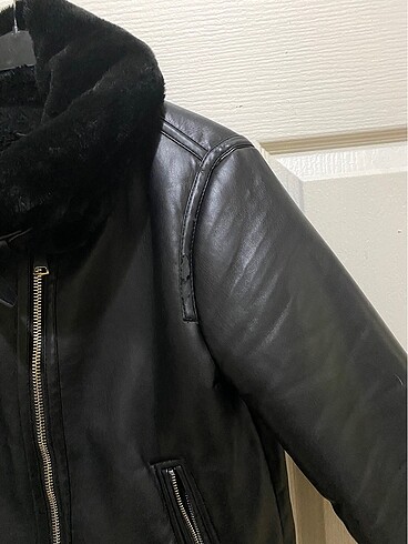 xs Beden siyah Renk Stradivarius Kürklü Biker Ceket