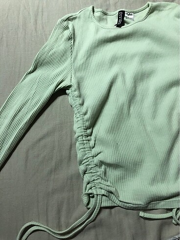 H&M kazak