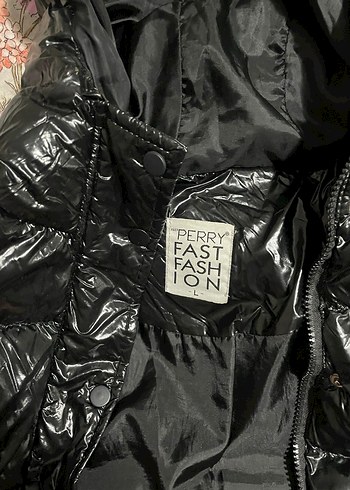 Kadın Siyah Parlak Midi Kaban - Görsel 2