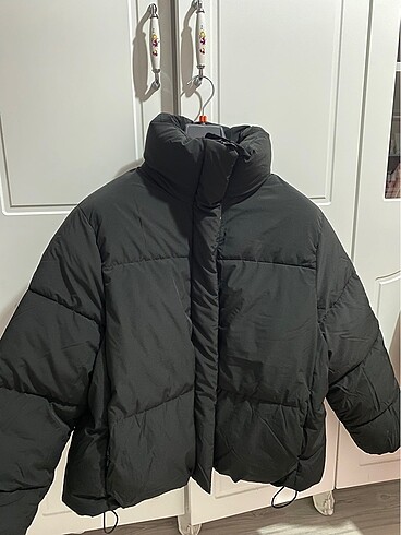 l Beden Pull&Bear kadın siyah mont