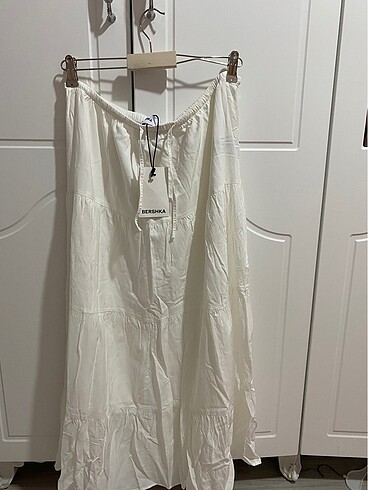 BERSHKA ETEK