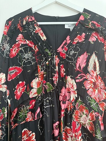 Çiçekli elbise - Görsel 5