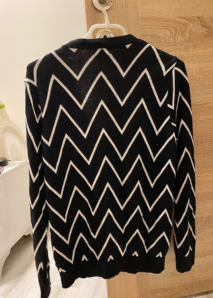 Tudors Hırka - Görsel 2