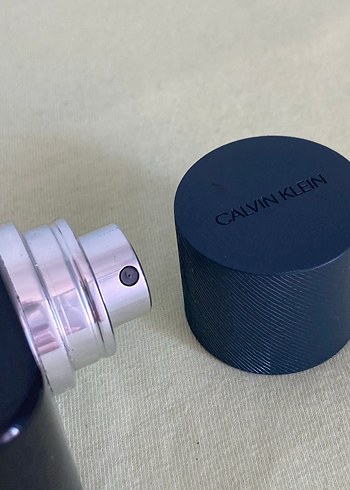  Beden Renk Calvin Klein Defy Erkek Parfümü Siyah