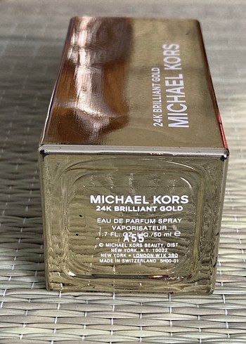 Michael Kors 24K Brillant Gold Kadın Parfüm - Görsel 3