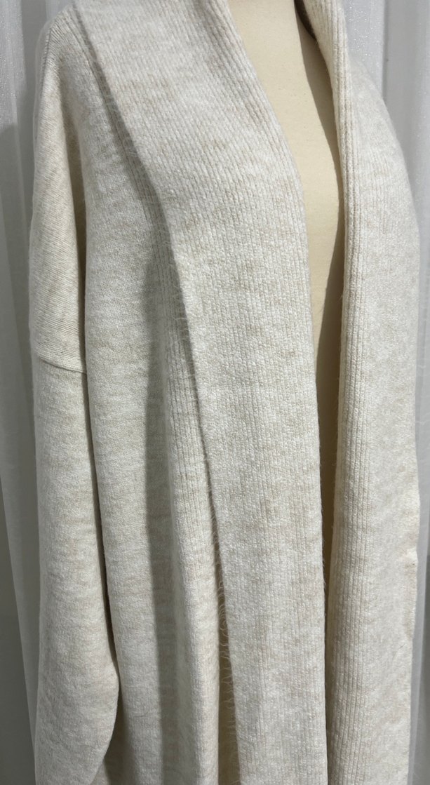 Bej Uzun Örgü Kadın Hırka - Görsel 2