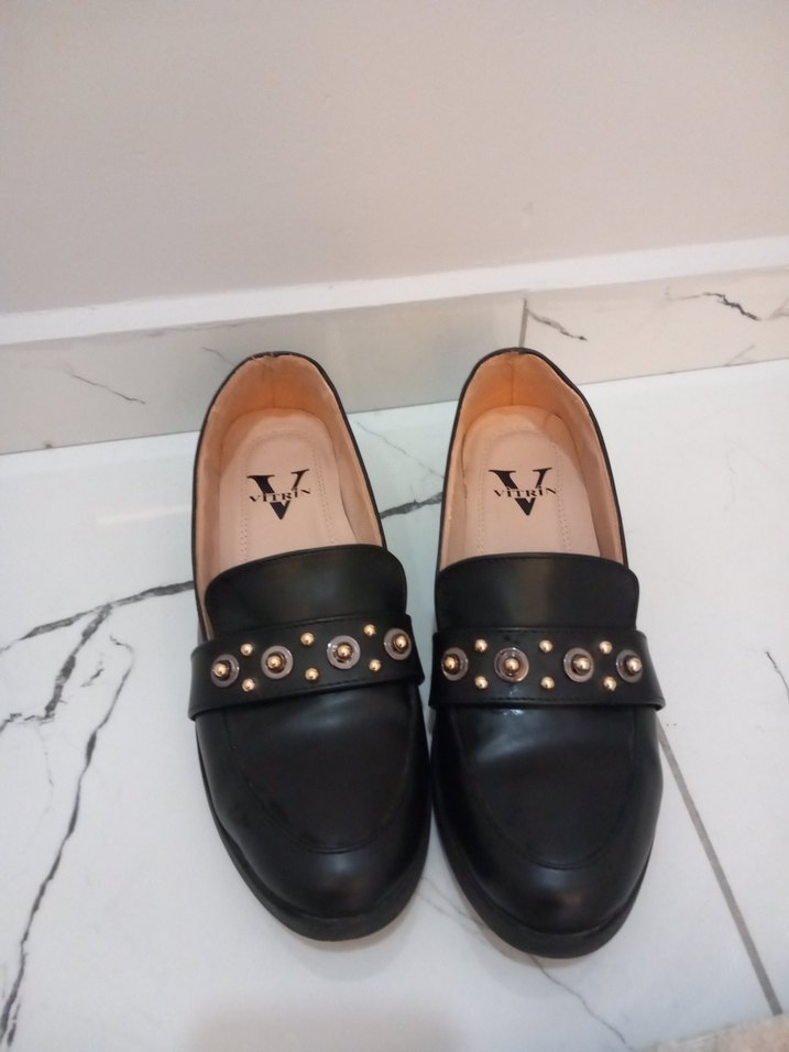 Tokalı Siyah Kadın Düz Ayakkabı - Görsel 3