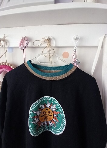 Sweatshirt 