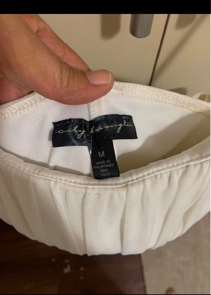 Sıfır Etiketi Üzerinde Gece Elbisesi - Görsel 4