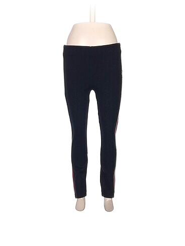 Zara Düz Kesim %70 İndirimli.