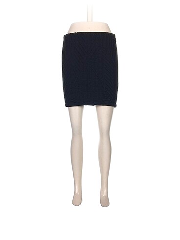 Bershka Mini Etek %70 İndirimli.